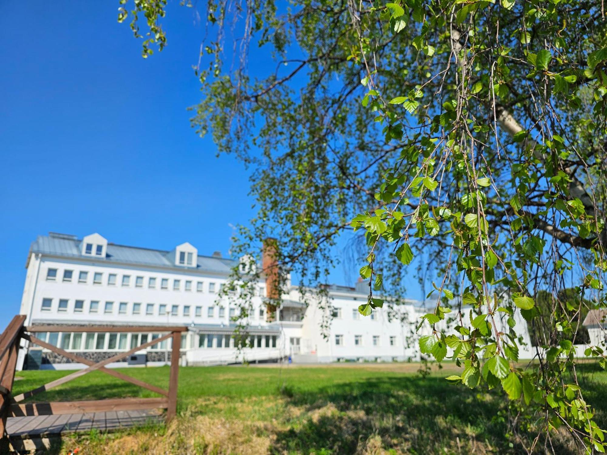 Kylpylaehotelli Pohjanranta Keminmaa Exterior foto