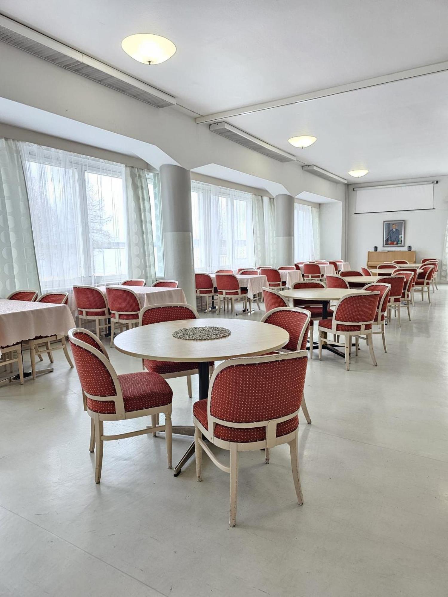 Kylpylaehotelli Pohjanranta Keminmaa Exterior foto